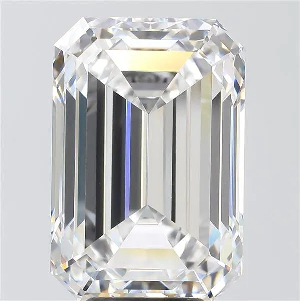 7.71ct Emerald Lab Grown Diamond (Colour D, Clarity VVS2, IGI Certified)