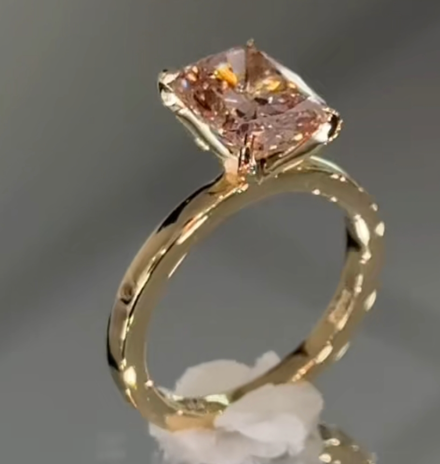 Custom Berlin 2.5mm Shank Tulip head in 18k Yellow Gold with 3.05ct FIP Emerald cut lab diamond